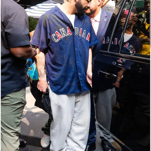 Molson I AM CANADIAN Baseball Jersey as worn by Drake - Size XXL - Picture 6 of 6